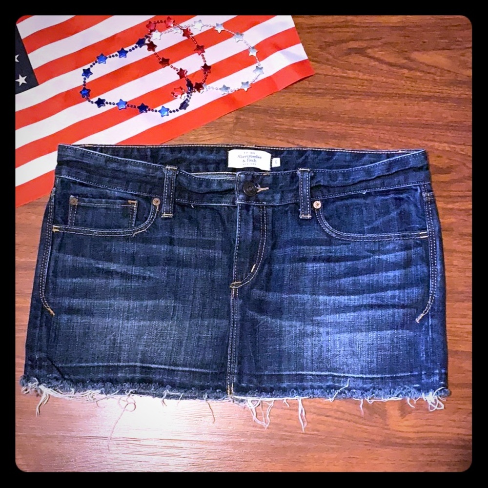 ♥️Abercrombie & Fitch Jean Skirt✨